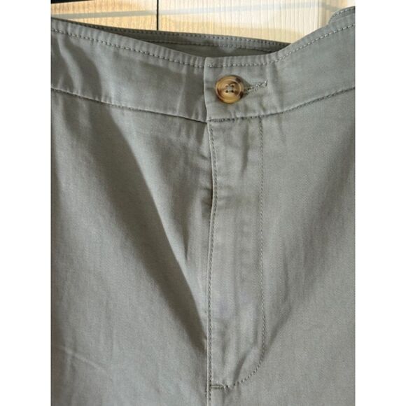 Coldwater Creek Hidden Stretch Waist Chino Pants NWT Women’s 18 Laurel Green - Picture 2 of 10